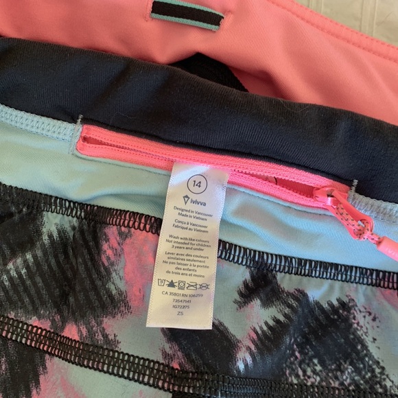 Ivivva by lululemon girls shorts Like new. - Picture 5 of 5